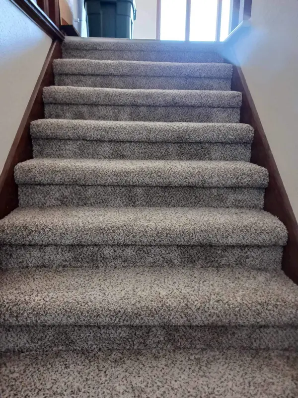 Residential carpet installation